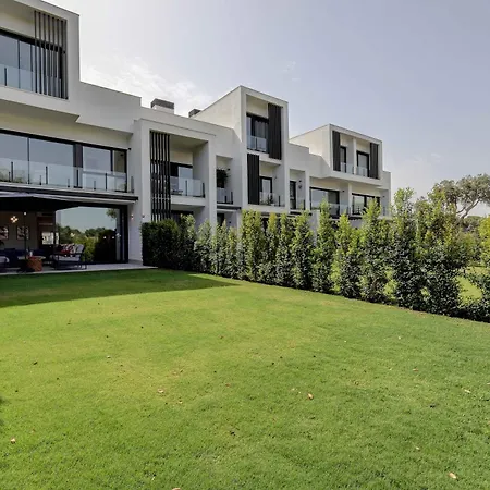 Modern Townhouse On Golf Club Holiday home San Roque (Andalucia)
